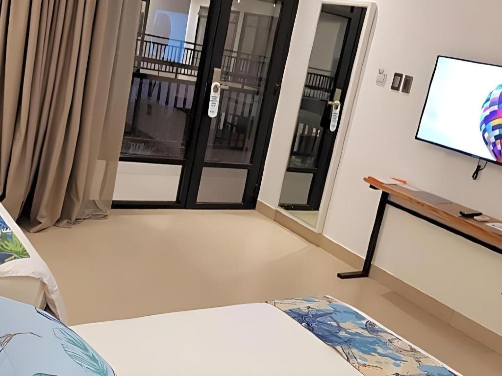 白色微风巴拉望精品酒店 公主港 外观 照片